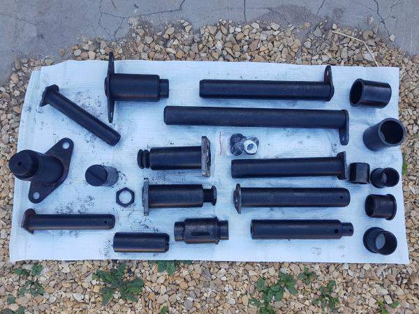 Пальцы для экскаваторов ЭО-2621, ЭО-2626 МТЗ, ЮМЗ