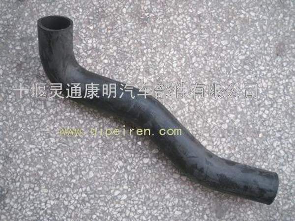 Патрубок радиатора входной резиновый 375 л.с. 1303011-T2201 DONG FENG