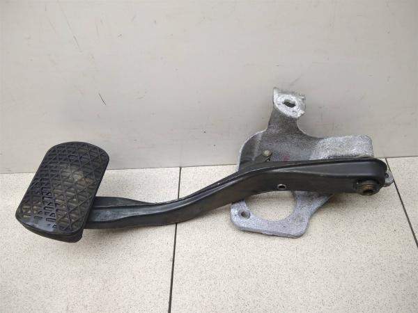 Педаль тормоза Mercedes Benz W211 E-Klasse (УТ000216366) Оригинальный номер A2112900119