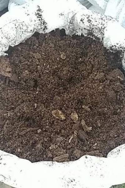 Перегной в мешках
