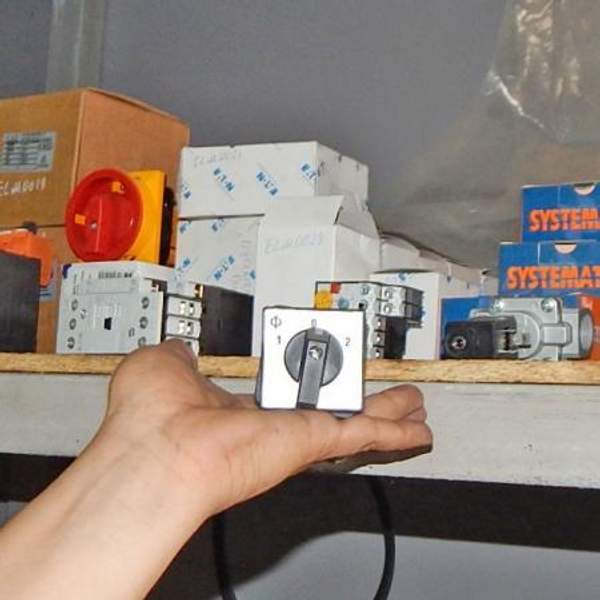 Переключатель 3P водяного насоса