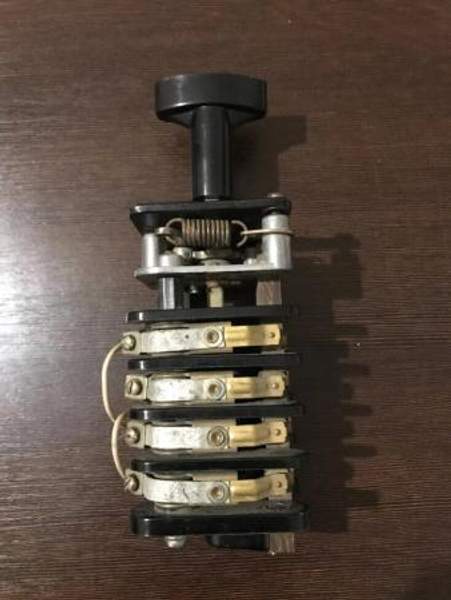 Переключатель универсальный УП 5312-Ф343