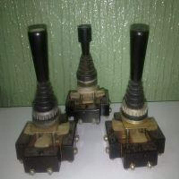 Переключатели серии ПК12-21 802Д