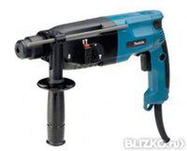 Перфоратор Makita HR2470 780Вт