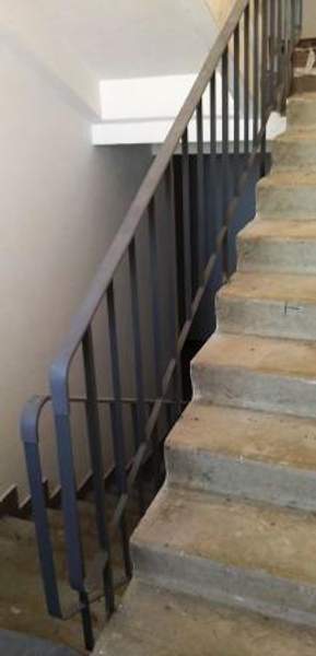 ПЕРИЛА и лестничные ограждения в подъезд