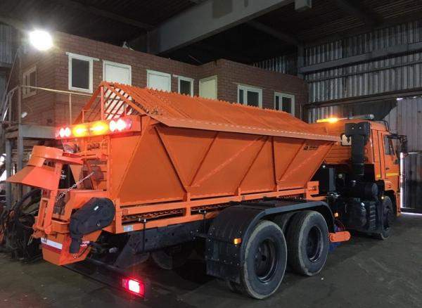 Пескоразбрасыватель на Шасси ПРC 6.0 куб.