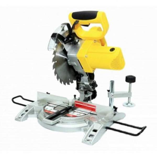 Пила торцовочная Калибр М ПТЭ1400/210М