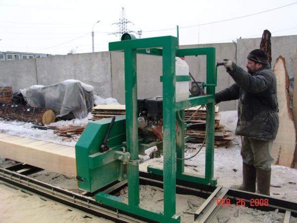 Пилорама ленточная Т-2Б, Т-3Б Тайга горизонтальная с бензоприводом