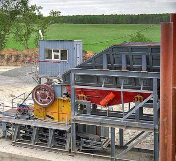 Питатель вибрационный ПВ-300. Вибропитатель (до 400 тонн в час)