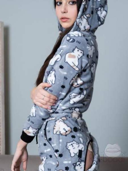 Пижама с открывающейся попой Важные Коты (S, С капюшоном)