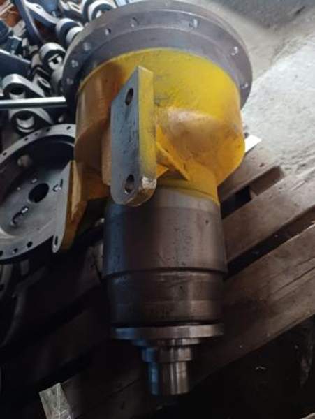 Планетарный редуктор XCMG GR165 PY180.39.02