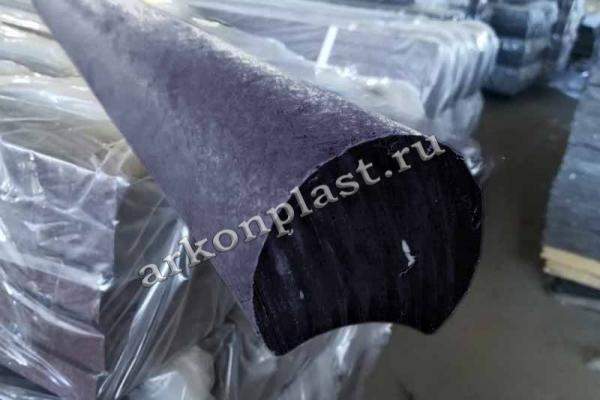 Пластиковый круглый брус с пазом 80х2000 Черный