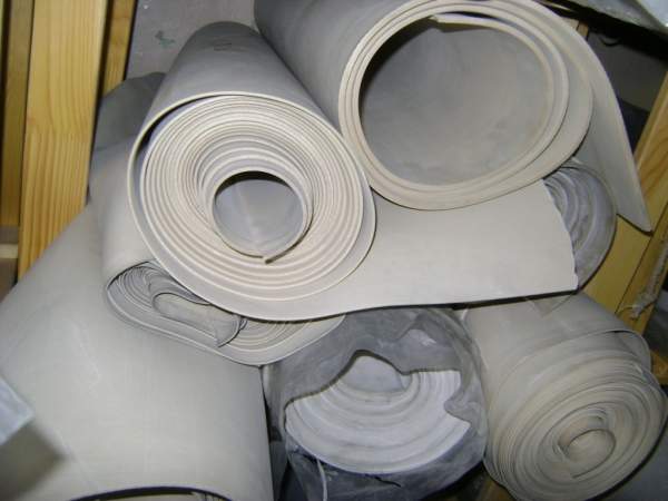 Пластина вакуумная рулонная 2 мм р/с 51-2062 ТУ 38105116-81