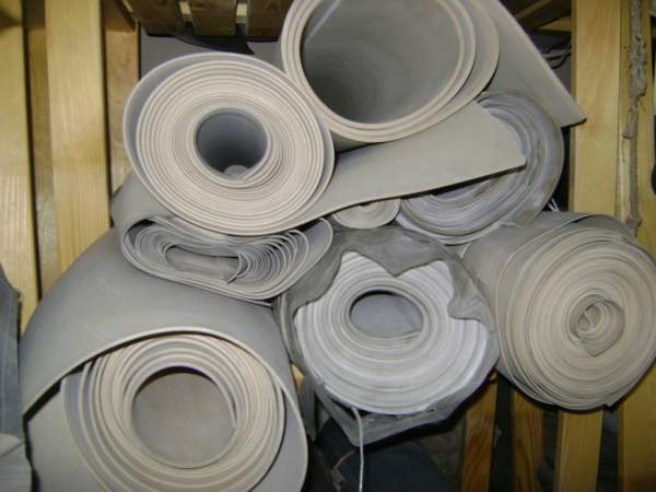 Пластина вакуумная рулонная 3 мм р/с 51-2062 ТУ 38105116-81