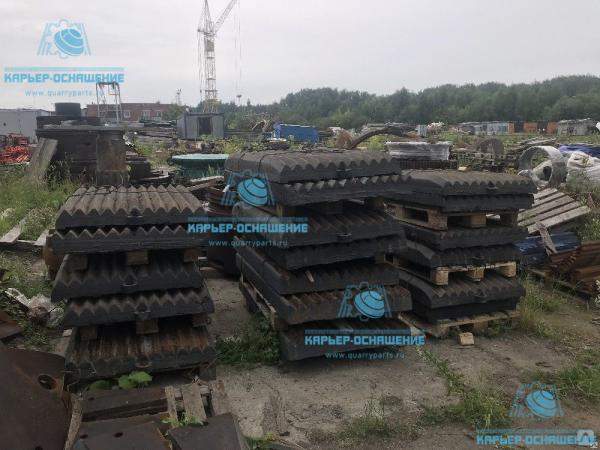 Плита дробящая неподвижная 481620000100 Щековой дробилки СМ-16Д