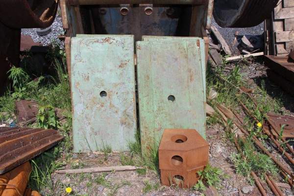 Плита распорная СМД-108А, № 108.00.00.006 / 48448000006 (распорка)