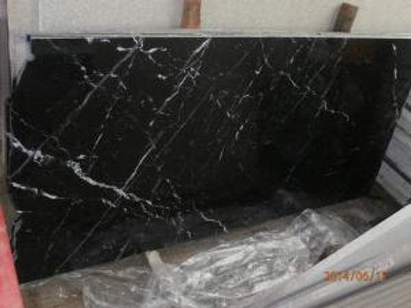 Плитка из мрамора чёрный