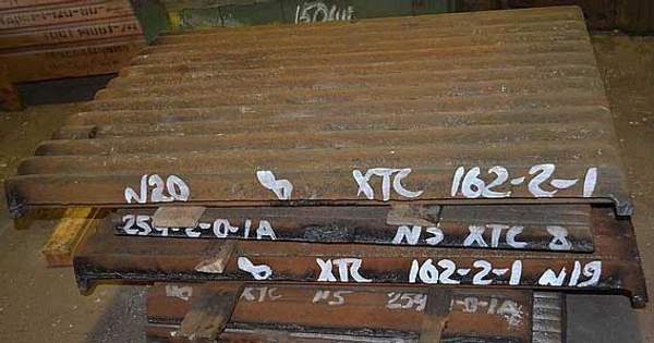 Плиты дробящие СМ-16, СМ-741, СМД-117, СМД-118, СМ-11А, ДЛЩ-80Х150