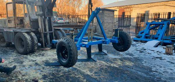 Плоскорез-глубокорыхлитель навесной ПГН-3