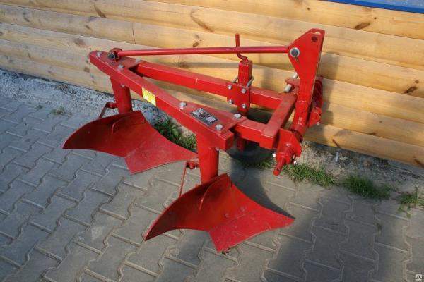 Плуг Wirax/Bomet Польша 2-х корпусной