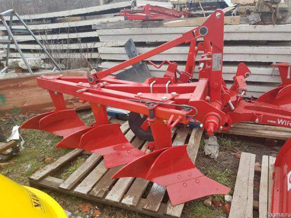Плуг Wirax/Bomet Польша 3-х корпусной