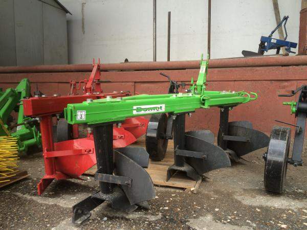 Плуги 2-3-4 корпусные Россия Польша Украина