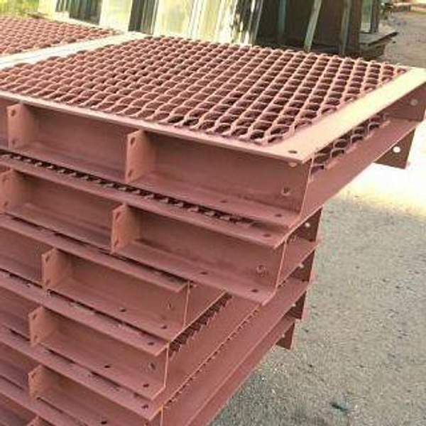 ПМГВ 12.8 Площадка серии 1.450.3-3 с решетчатым ПВЛ настилом