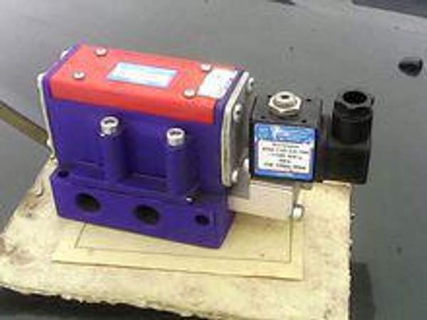 Пневмораспределитель В64-25А-05