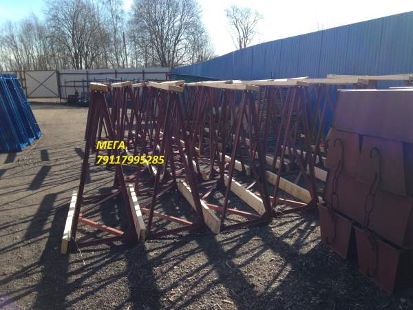 Подмости строительные для кладки кирпича