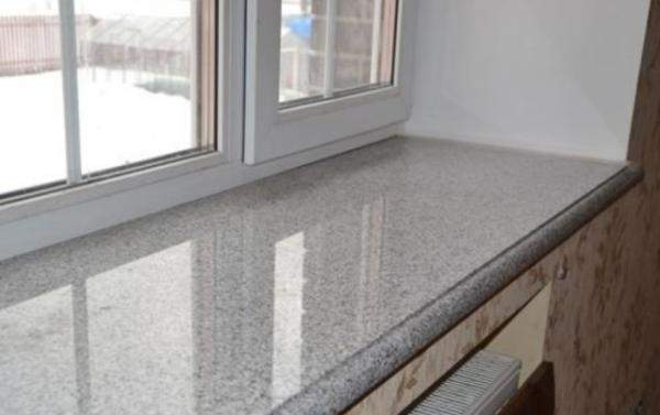 Подоконники из гранита. 1500х320х20 Натуральный камень. Цвет серый