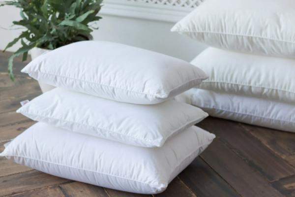 Подушки из высококачественного синтепона 70*70