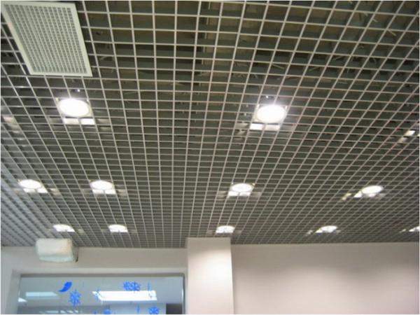 Подвесные потолки Грильято