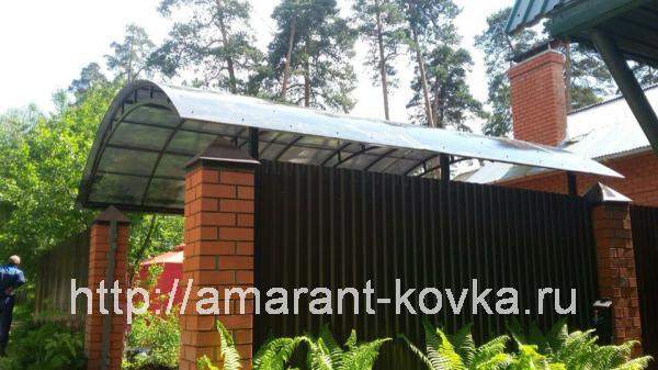 Поликарбонатный навес