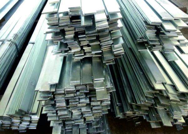 Полоса нержавеющая 9 мм 08Х17Н13М2Т (ЭИ448; 0Х17Н13М2Т) ГОСТ 5949-75 горячекатаная