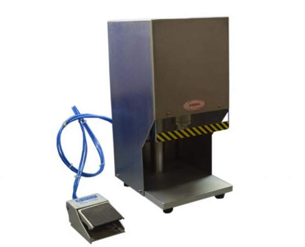 Полуавтомат укупорочный МЗ-400П