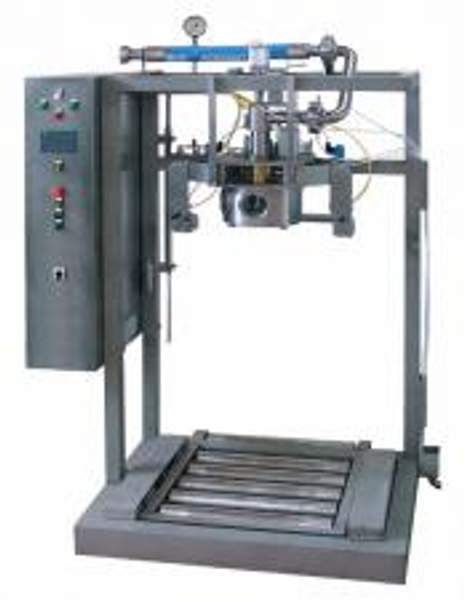 Полуавтоматическая машина для асептического розлива молока, сливок, сметаны, сгущеного молока, натуральных соков в пакеты Bag-in-box