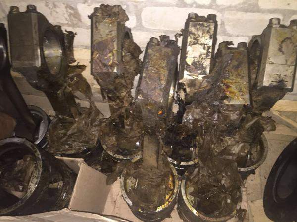 Поршни и Шатуны на 6ЧН21\21 ТГМ-4