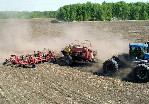 Посевной комплекс FEAT с высевом в анкерный сошник на стойке с параллелограммной навеской