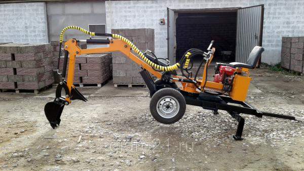 Поворотный мини-экскаватор "ЭКомпакт-ПВ"