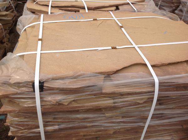 Природный камень