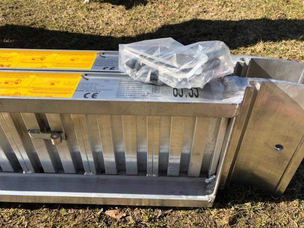 Приставные алюминиевые сходни 2040 кг