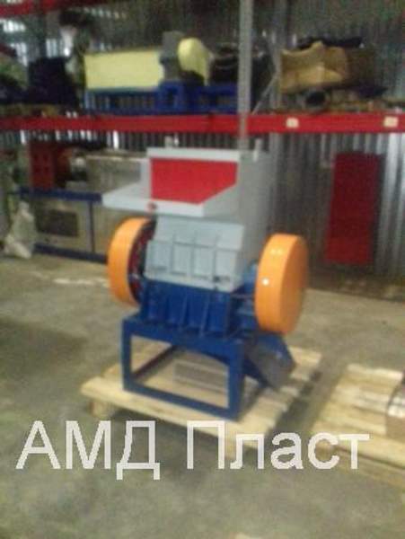 Продам дробилку SWP-520