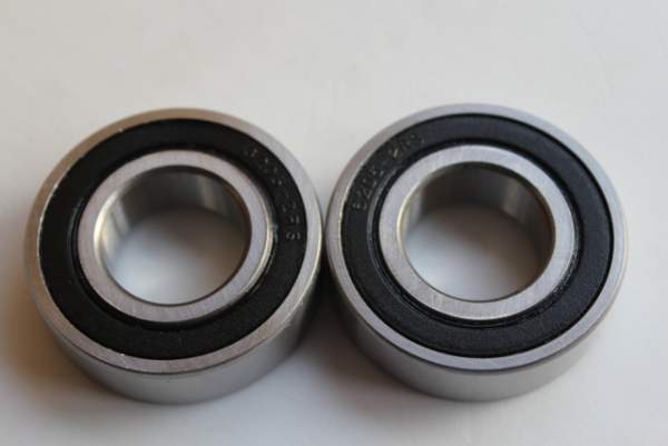 Продам подшипник-180306