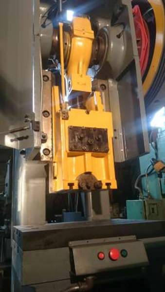 Продам пресс КД2128