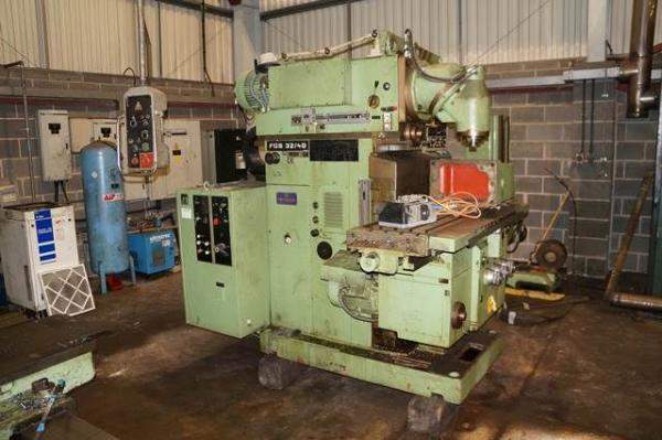 Продам TOS FGS 32-40 Фрезерный станок