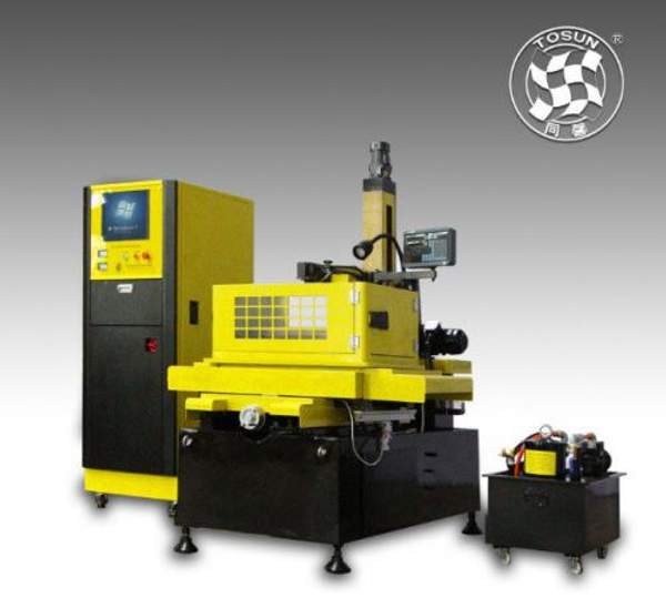 Продам TOSUN DK7732 Электроэрозионный станок с ЧПУ