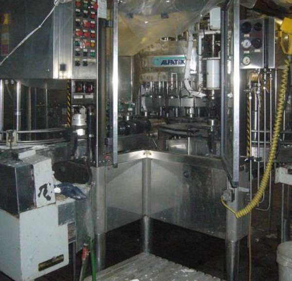 Продам триблок розлива (ополаскиватель+розлив+укупор)