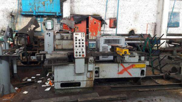 Продаю б/у круглопильный отрезной станок 8Г663