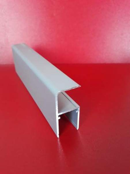 Профиль угловой 90°для сантехнических перегородок