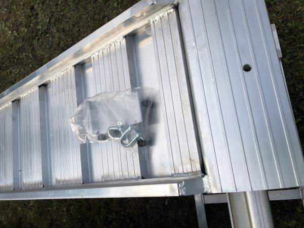 Производим алюминиевые лаги для спецтехники 2,5 метра